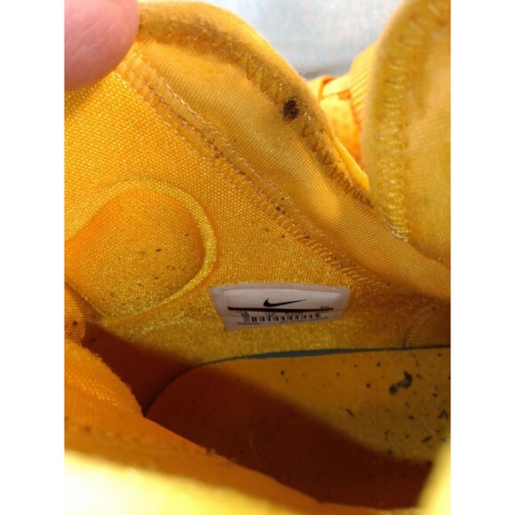 Nike LeBron Soldier 11 TB University Gold mens sneakers, Sz 10 - Picture 8 of 8